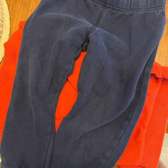 Carters 2pc Fox Sweatshirt and Pant Set - Picture 8 of 8